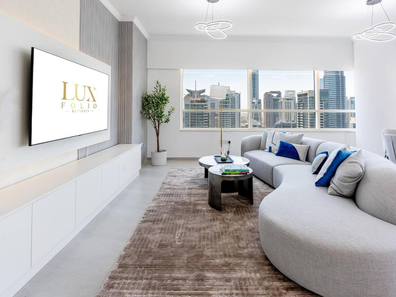 2 Bedroom Smart With A Panoramic Marina View Apartment Dubai